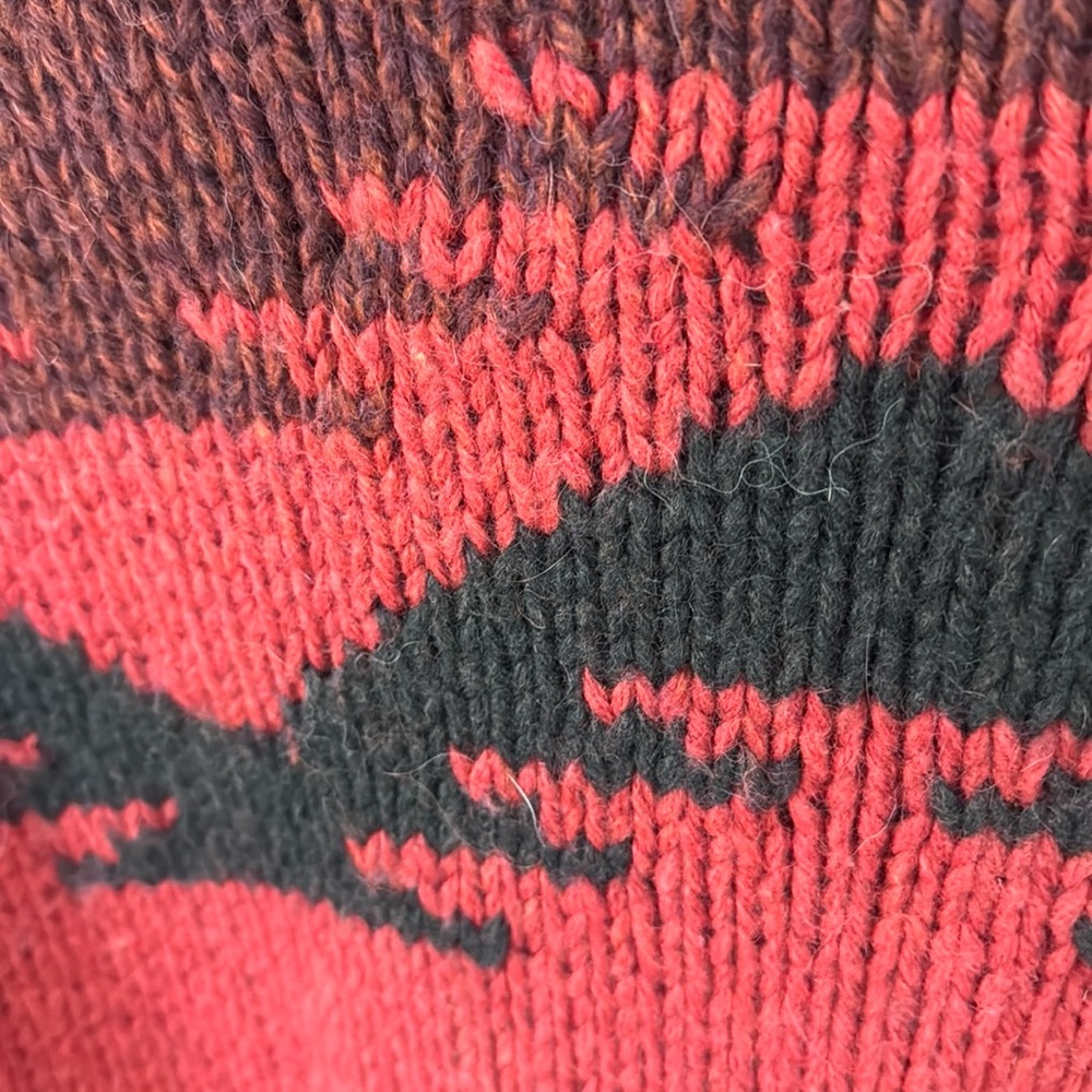 Eddie Bauer Sweater Blanket Navajo Print Cardigan in Red Sz S/M - Picture 11 of 14